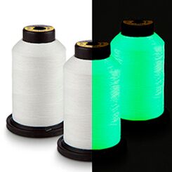 Нитки Иза Текслайт 40, 800 м, цветные